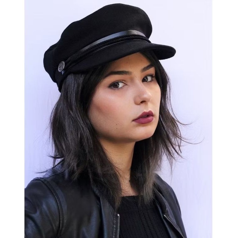 Boina Cap Feminina Preta Militar de Feltro com Aba de Couro PU