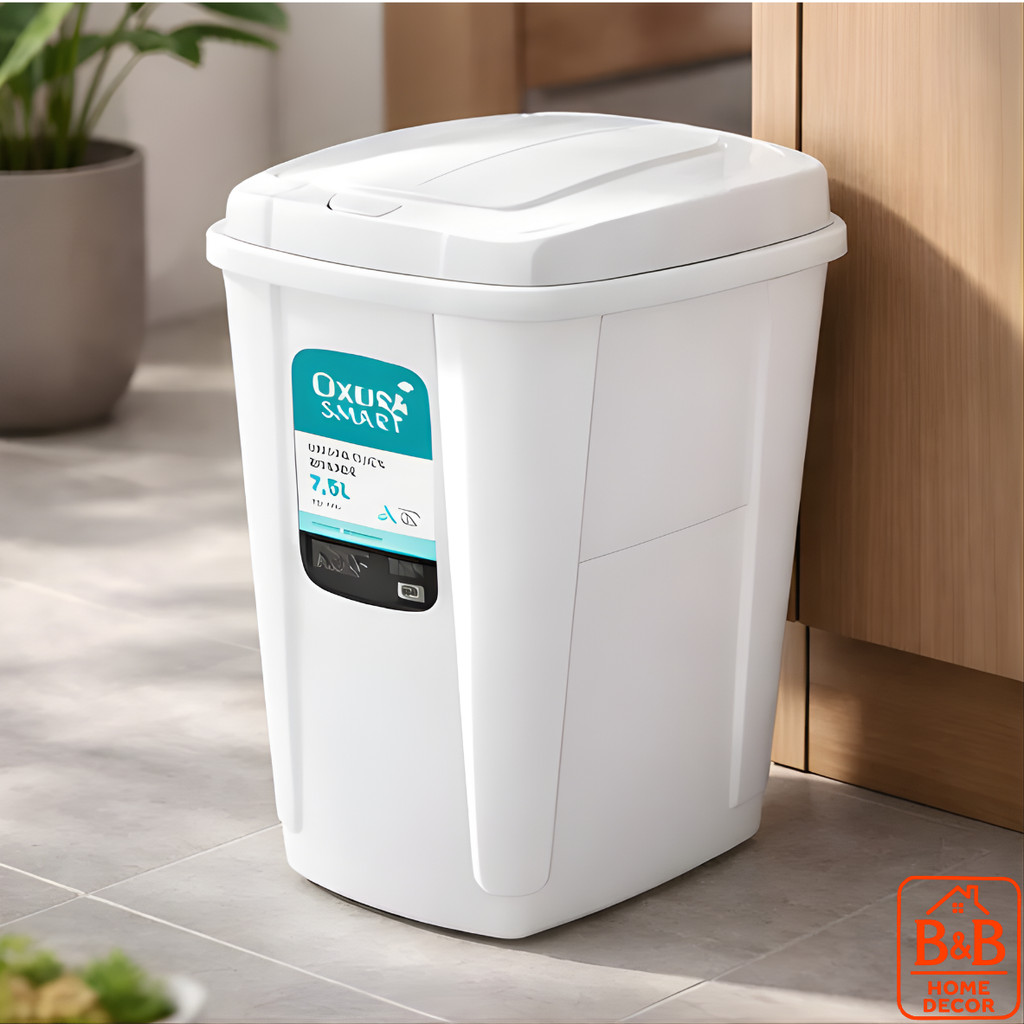 Lixeira Click Compacta com Abertura Automática 1 Toque Disponível em 4,5 Litros e 7,5 Litros