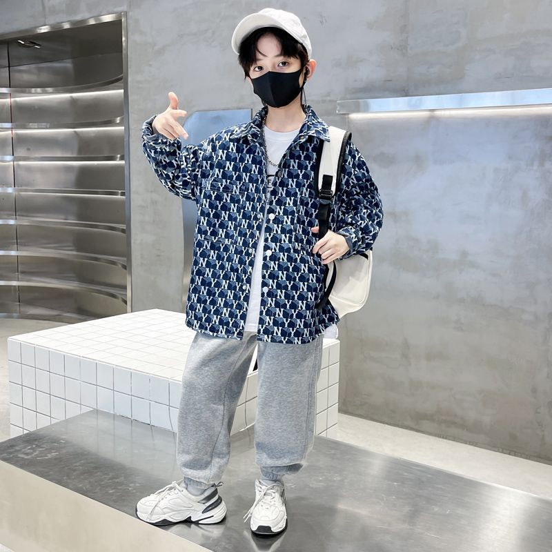 Moda Meninos na Moda Camisas Moda Denim Médio Grande Crianças Carta Camisas Bacalhau Meninos Moda Primavera Jaquetas Nov