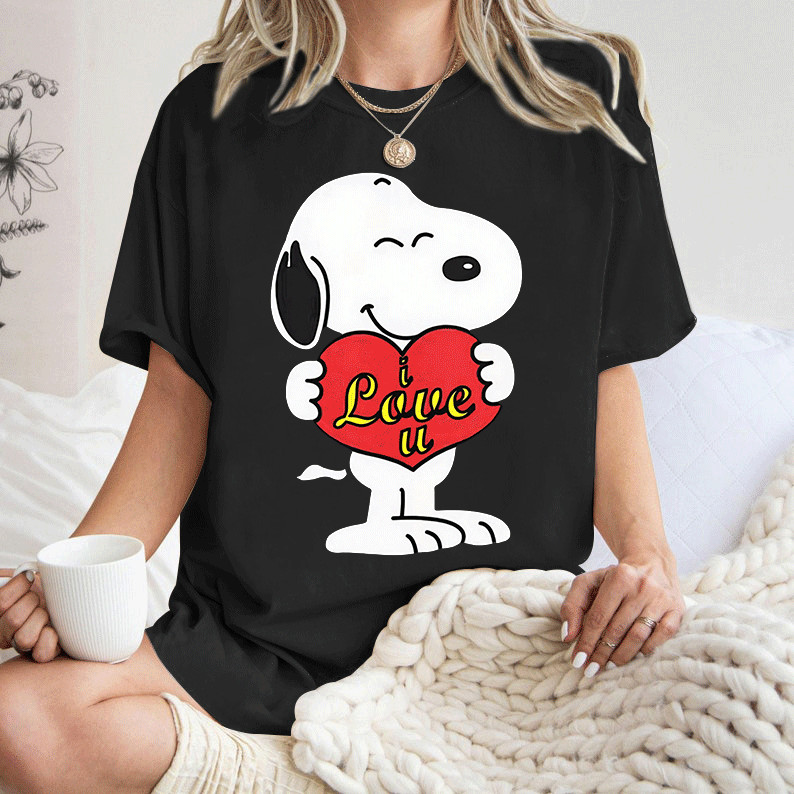 [Camiseta Premium Algodão Puro]LA Camiseta Feminina Adulto Curta Manga Estampa Snoopy Coração Vermelho