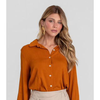 Camisa Feminina de Tecido Dianna Marrom em Oferta na Shopee