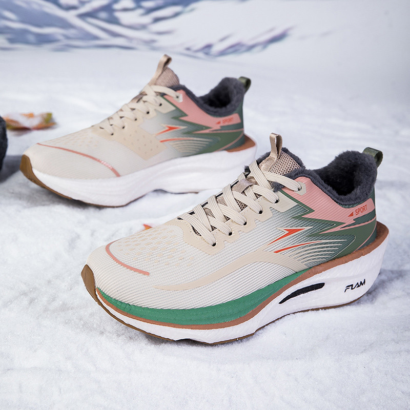 Imagem Sapatos Esportivos Masculinos Tamanho Grande Inverno Veludo Placa de Carbono Ultra-leve Rebote Sapatos Masculinos 34-45