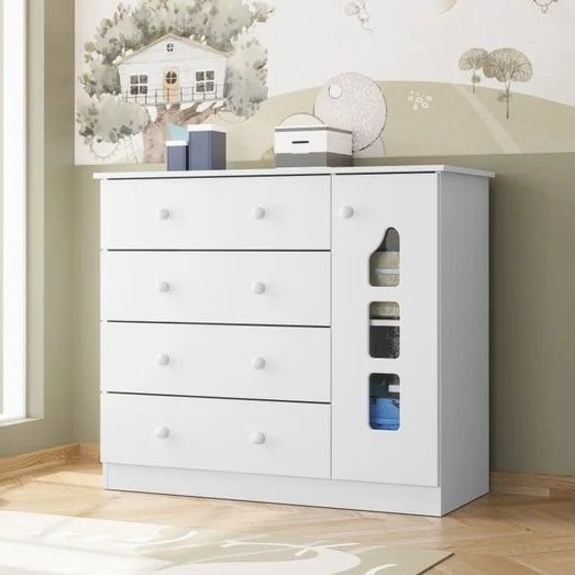 Cômoda Infantil 100% MDF 4 Gavetas e 1 Porta com Cabideiro Lívia Branco Branco
