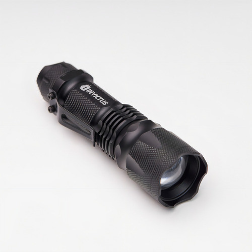 Lanterna Tática Bolt 100 Lúmens Invictus