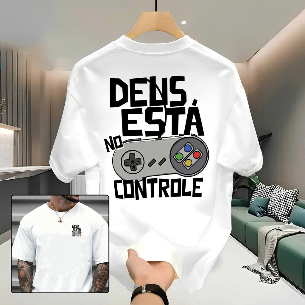 Camiseta Masculina Streetwear Cristã 100% Algodão Premium Estampa "Deus no Controle" Unissex