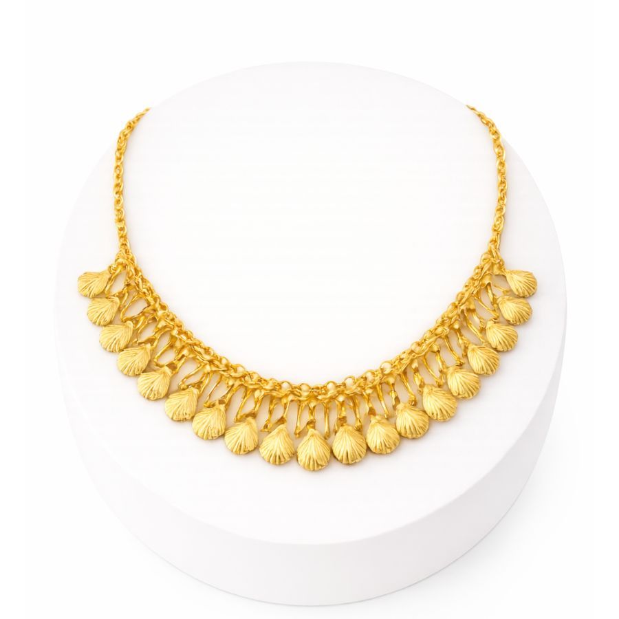 Colar Feminino Dourado Pingente Conchas do Mar Fol