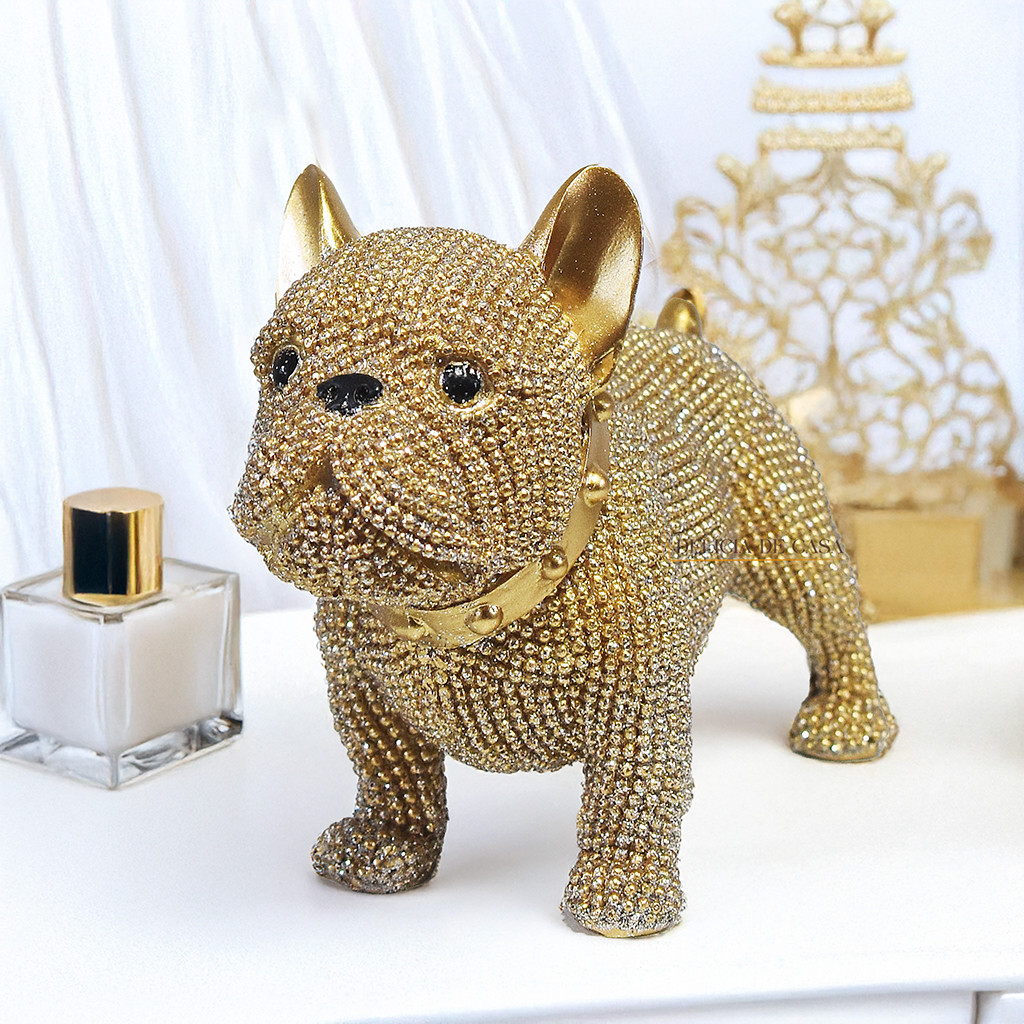 Escultura Decorativa Bulldog Francês Dourado com Cristais – Estátua de Cachorro Luxo 15x11,5x6,5 cm em Oferta na Shopee