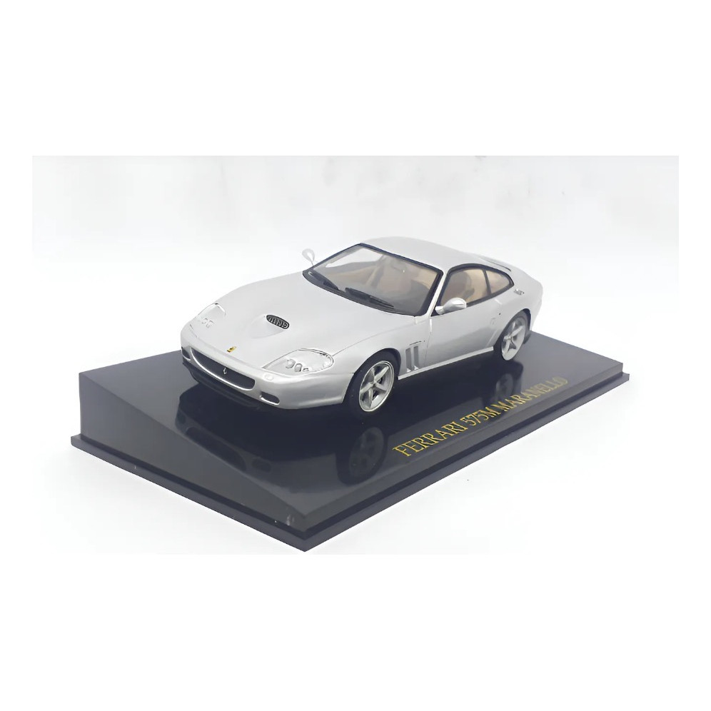 Miniatura Ferrari 575m Maranello 1:43 Ixo Prateado