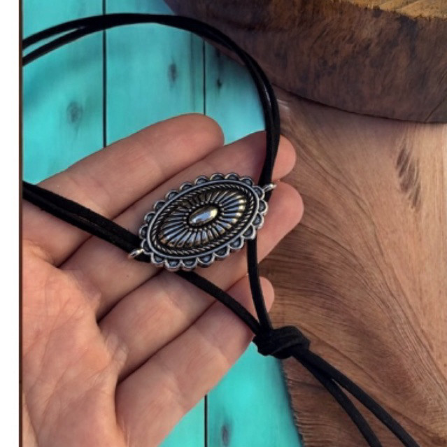 Gravatinha country western concho boiadeira
