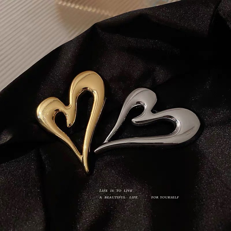 Broche de amor simples acessórios de roupas Premium - alfinete para ocasiões de férias | Presente feminino