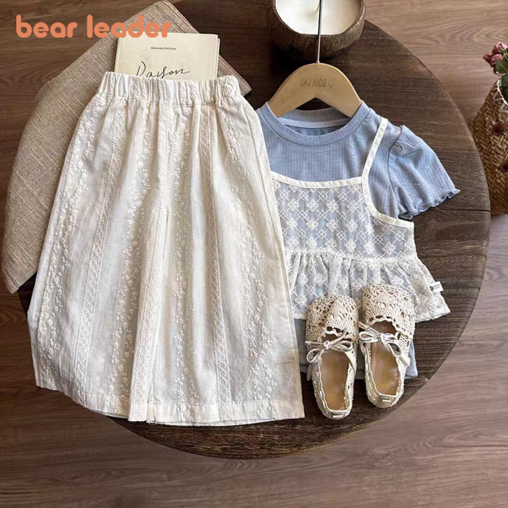 Bear Leader Versão Coreana Camiseta De Manga Curta De Cor Sólida + Tops De Camisola De Renda + Calças Bordadas Conjunto