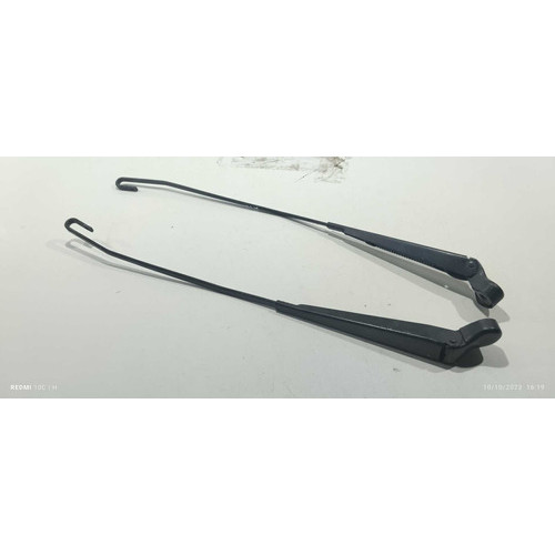 Par Braço Limpador Parabrisa Mercedes Classe A 160 2004 Direito