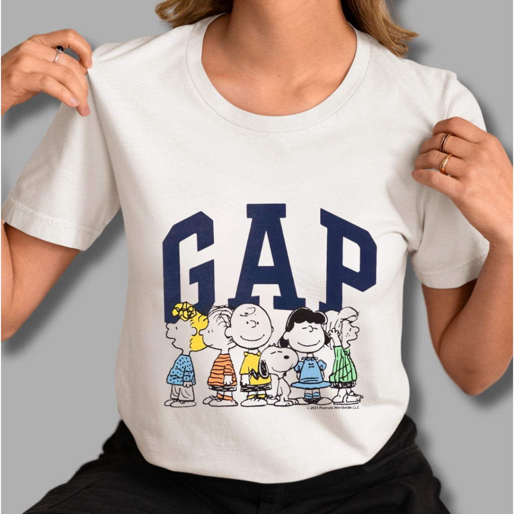 [Camiseta Premium em Algodão Puro]BOW Camiseta Feminina GAP Snoopy & Turma – Estilo e Conforto em Uma Só Peça