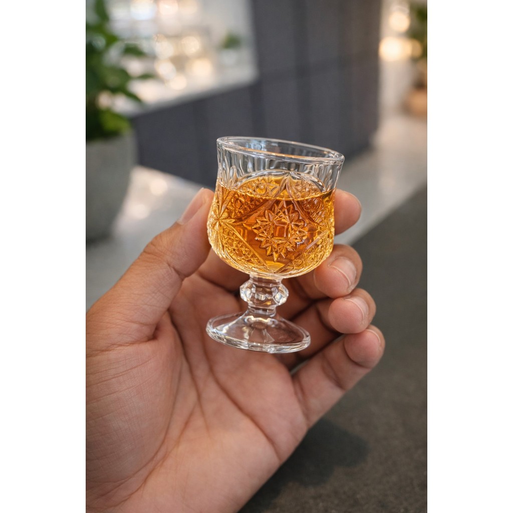 3/6/12/24 Taças de Licor Vidro Transparente Trabalhado Pequenas Para Festa Luxo