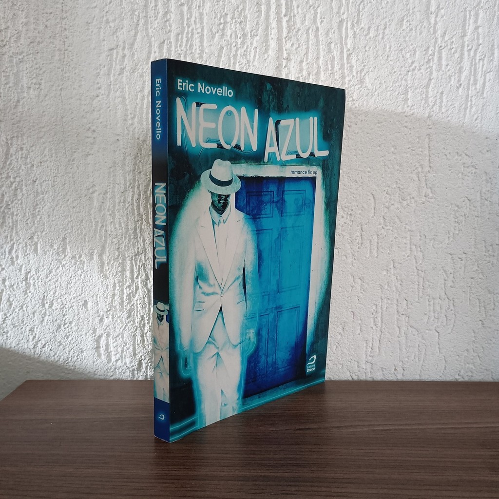 Neon Azul de Eric Novello 6913904