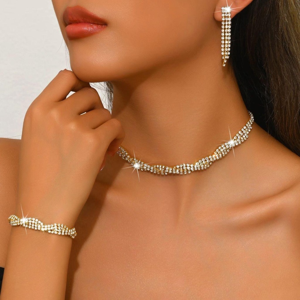 Conjunto de Joias Femininas Strass Colar Brincos Pulseira Elegante Presente Festa em Oferta na Shopee