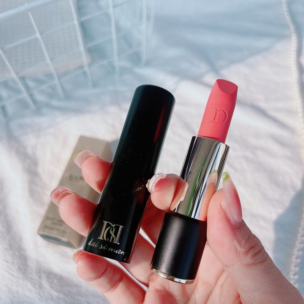 Knock Premium Matte Super White ~ Daisy Velvet Mark Batom Press Lip Glaze 3.5g