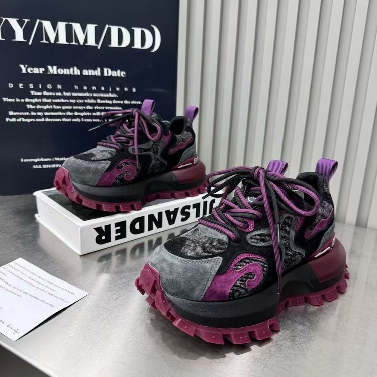 Sapatos de couro macio de sola grossa aumentando papai chama cor combinando Forrest Gump sapatos femininos 2025 inverno 
