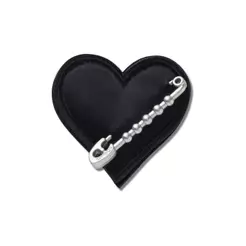 Jibbitz™ Coração Preto com Alfinete de Segurança UNICO
