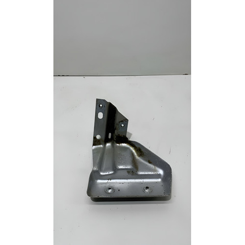 Suporte Paralama Dianteiro Direito Volsk Golf 1je821135 2008
