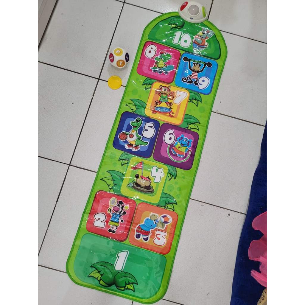Tapete Amarelinha eletrônica, Chicco