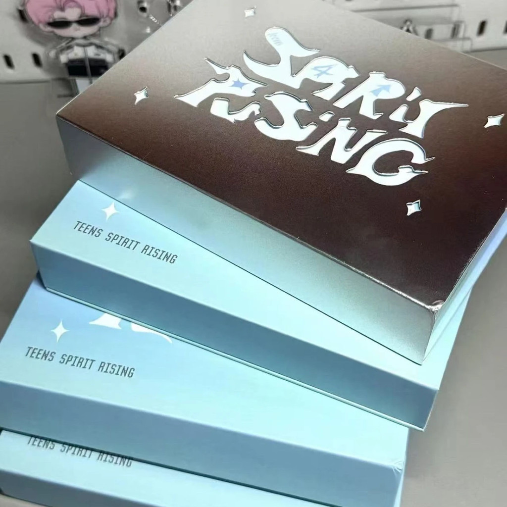 Venda quente Novo produto tf Família Quarta Geração Mercadoria Siyi Adolescentes Reunião Anel de Reunião Alta com Carta 