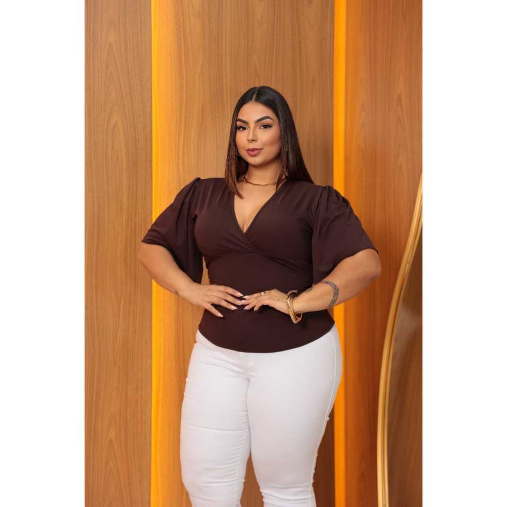 blusa transpassada plus size Manga Curta Flare