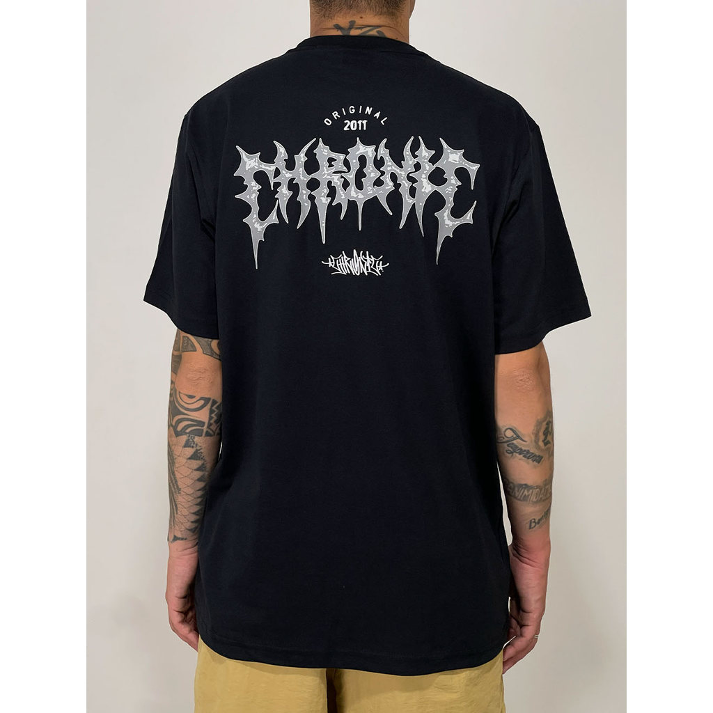 Camiseta Chronic Tag Dagger - Preta em Oferta na Shopee