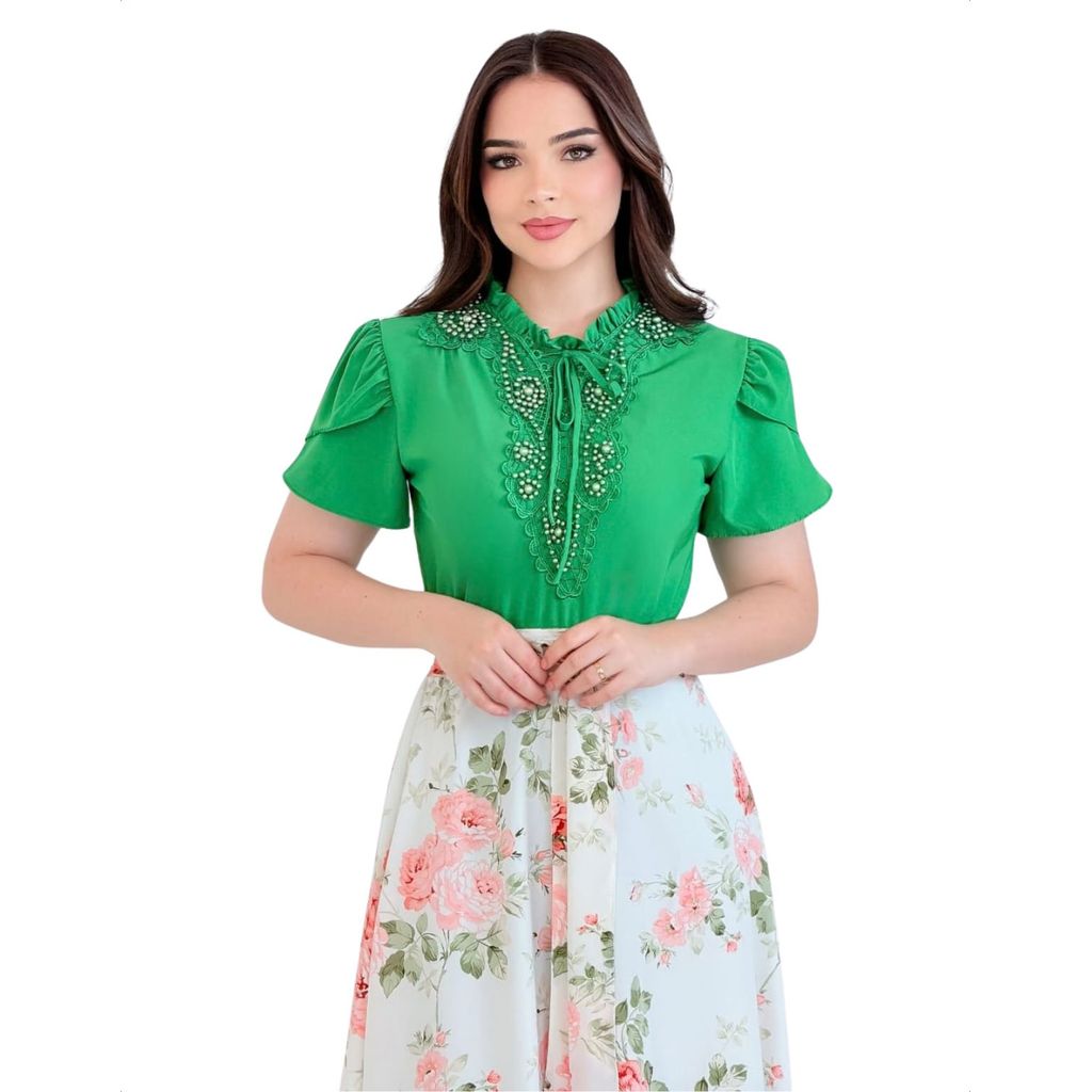 Blusa social Feminina Crepe com Renda e Pérolas Manga Curta