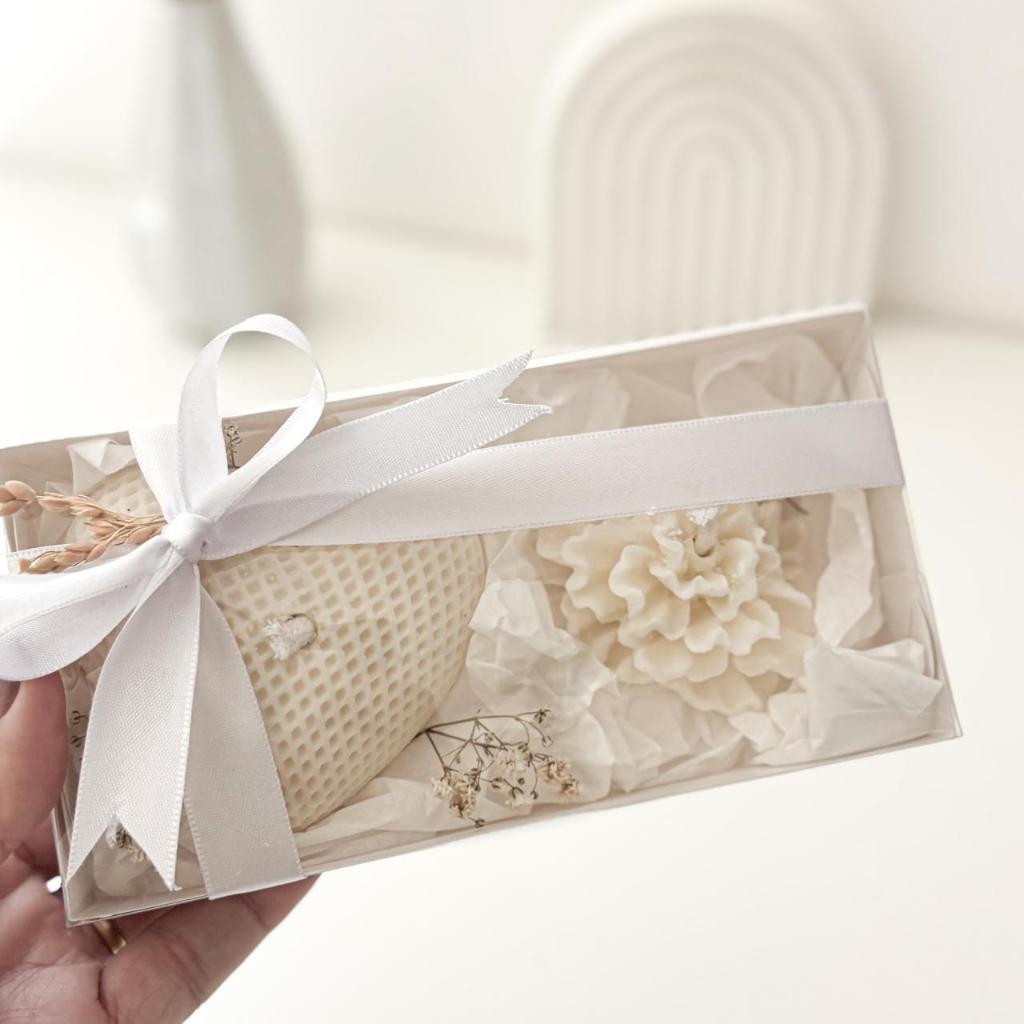 Kit 2 Velas Aromáticas Coração e Flor | Aroma Perenne e Cerejeira com Coconut | Decoração e presente dia das mães