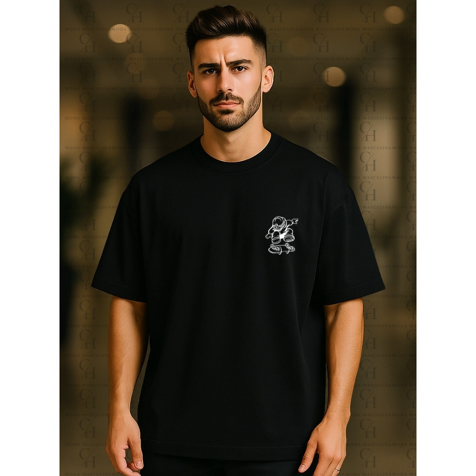 Camiseta Oversized Algodão Premium 30.1 Estampa Skatista Minimalista Streetwear Camisa Masculina