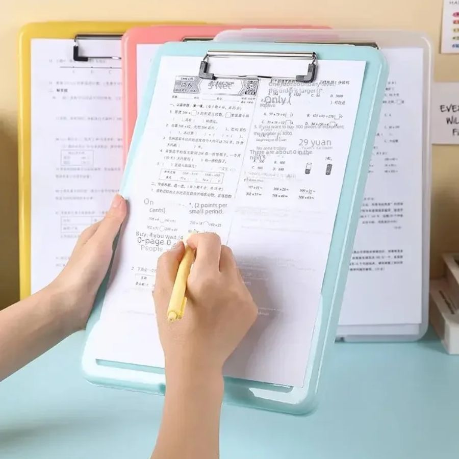 Prancheta A4 com Pasta Organizadora, Compartimento Interno e Prendedor de Documentos