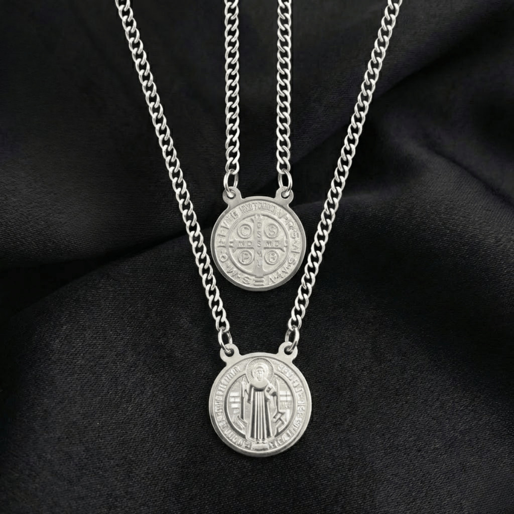 Corrente Escapulário São Bento de Aço Inoxidável Prata 316L Masculino Colar Casual Elegante em Oferta na Shopee