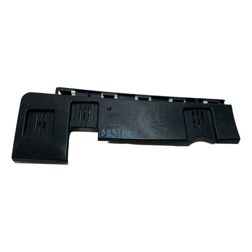 Suporte Guia Direito Parachoque Traseiro Bmw 325i 2012 5609