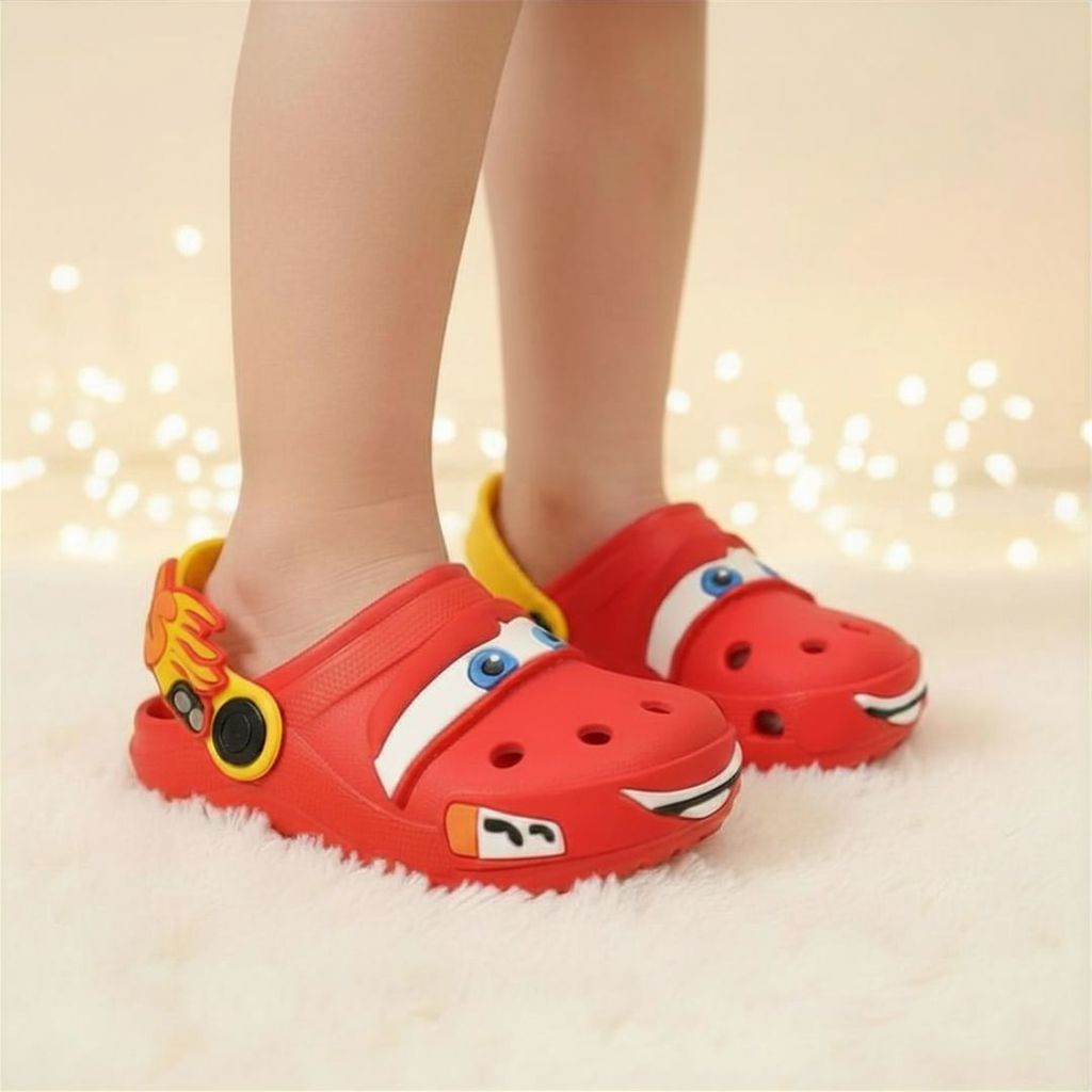 Sandália Infantil Menino Carros | Personagens, Leve, Divertida, Confortável e Antiderrapante em Oferta na Shopee