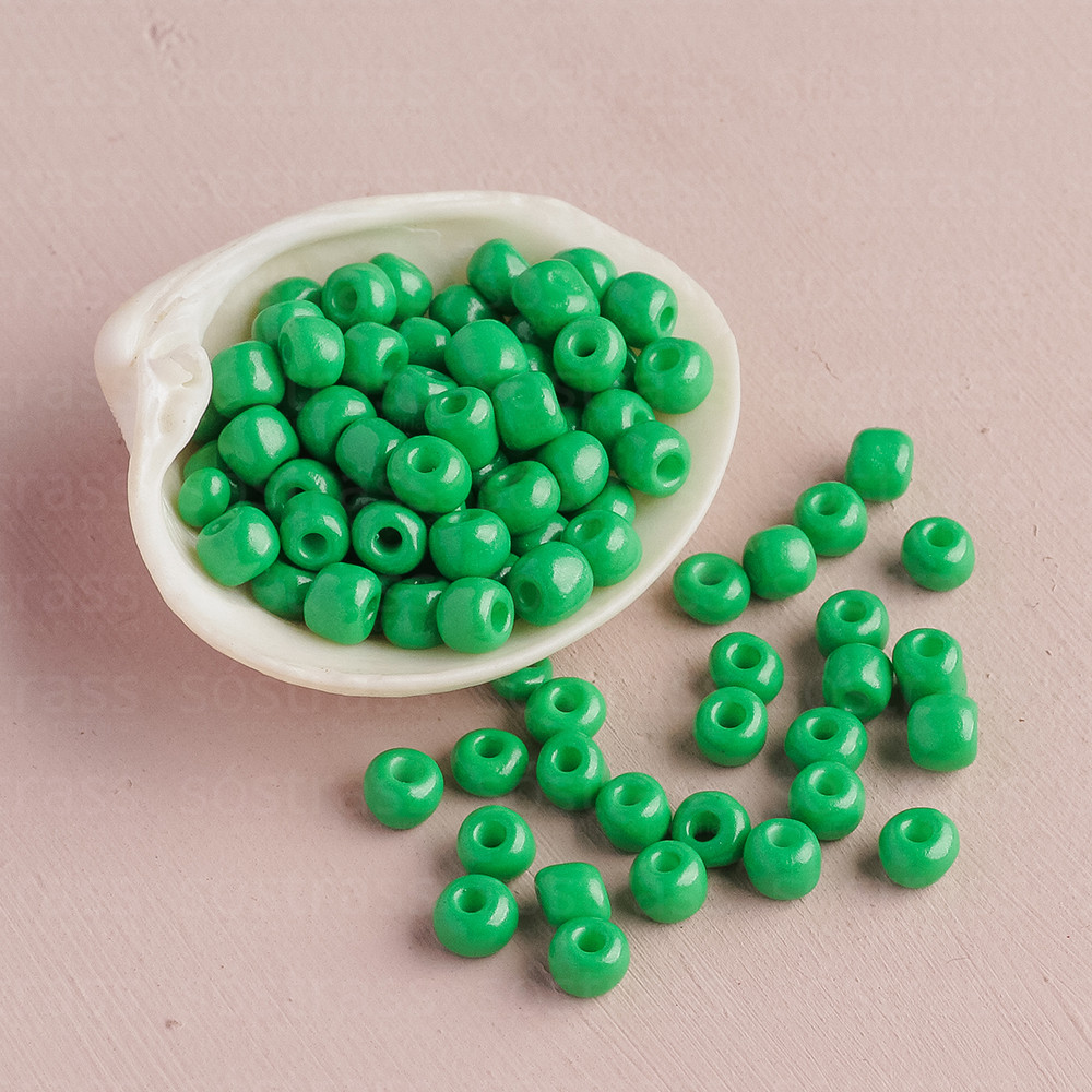 Miçanga de Vidro 4mm Verde. 445g - 5.850 Peças em Oferta na Shopee