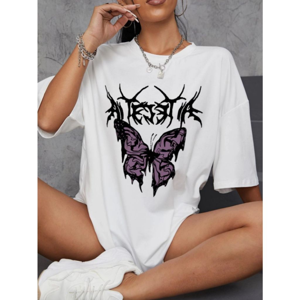 Camiseta Oversized Gola Redonda Tercido Leve Confortável Macio Estampada Borboleta Dark Blusa Estil