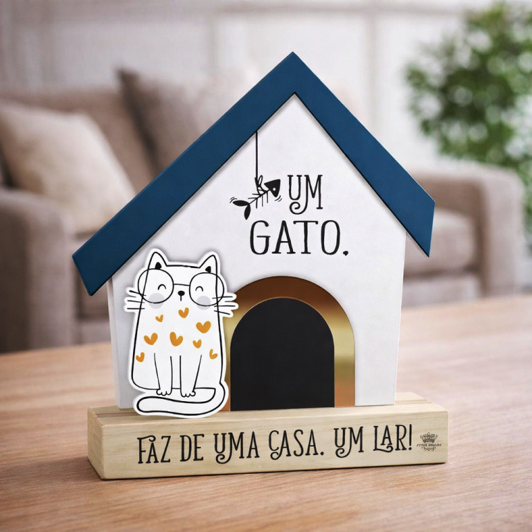 Decoração de Mesa com Pedestal - Um Gatinho Faz de Uma Casa um Lar
