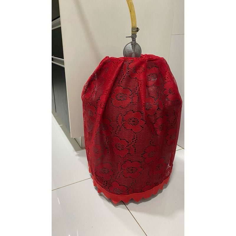 Capa Para Botijão de Renda Rosa ou Vermelha para Botijão Gás 13 kg