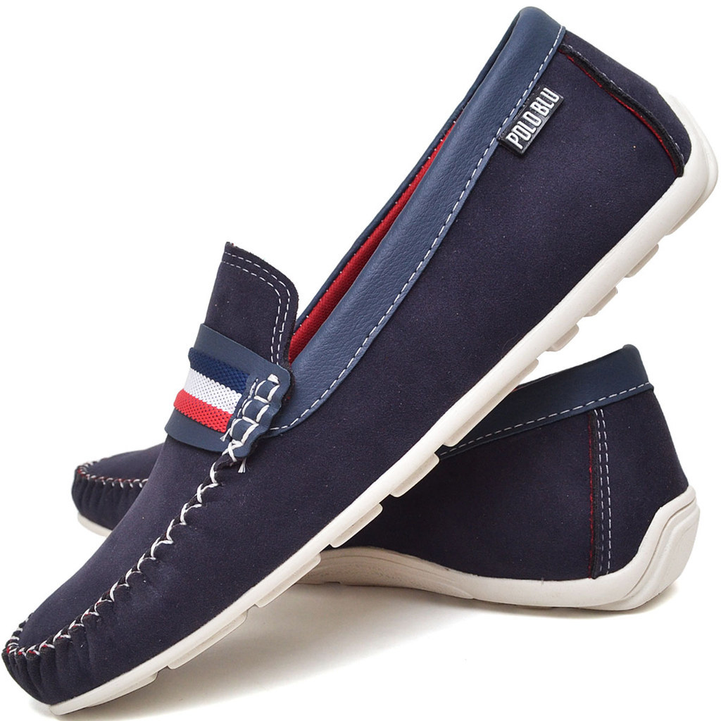 Mocassim masculino de estilo casual confeccionado em camurça leve e confortável disponível nas cores marrom e azul