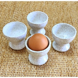 Porta Ovo Cozido Branco Cerâmica Artesanal Feito a mão Café Manhã Bem Estar Família Reunida Crianças em Oferta na Shopee