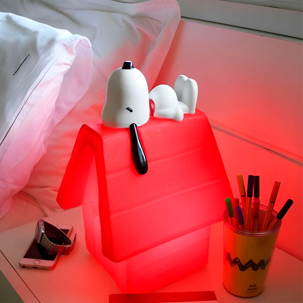 Luminária 3D Casinha Snoopy Peanuts Abajur LED Decoração Quarto Infantil Geek