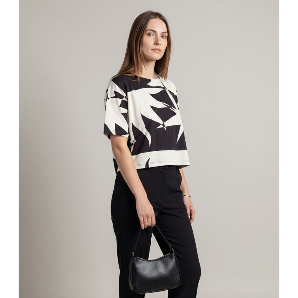 Blusa Feminina Infinita Cor Bege em Oferta na Shopee