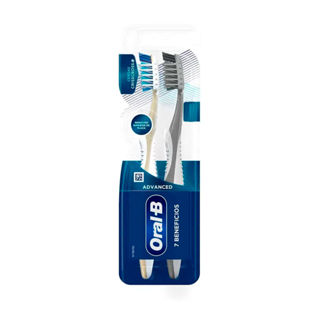 Escova Dental Oral B Pro Saúde 7 Benefícios Com 2 Unidades em Oferta na Shopee