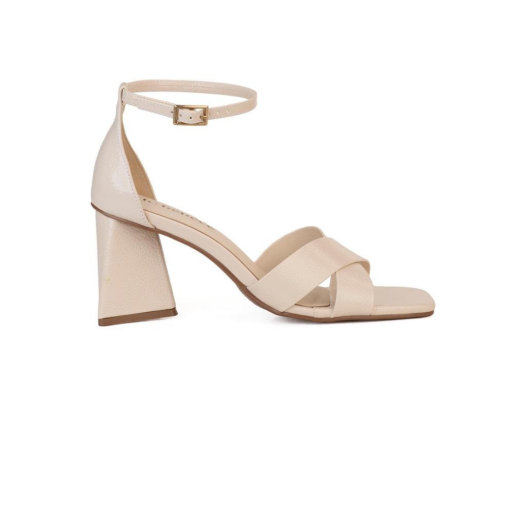 Sandalia Bebecê Salto bloco Tiras Cruzadas em Oferta na Shopee