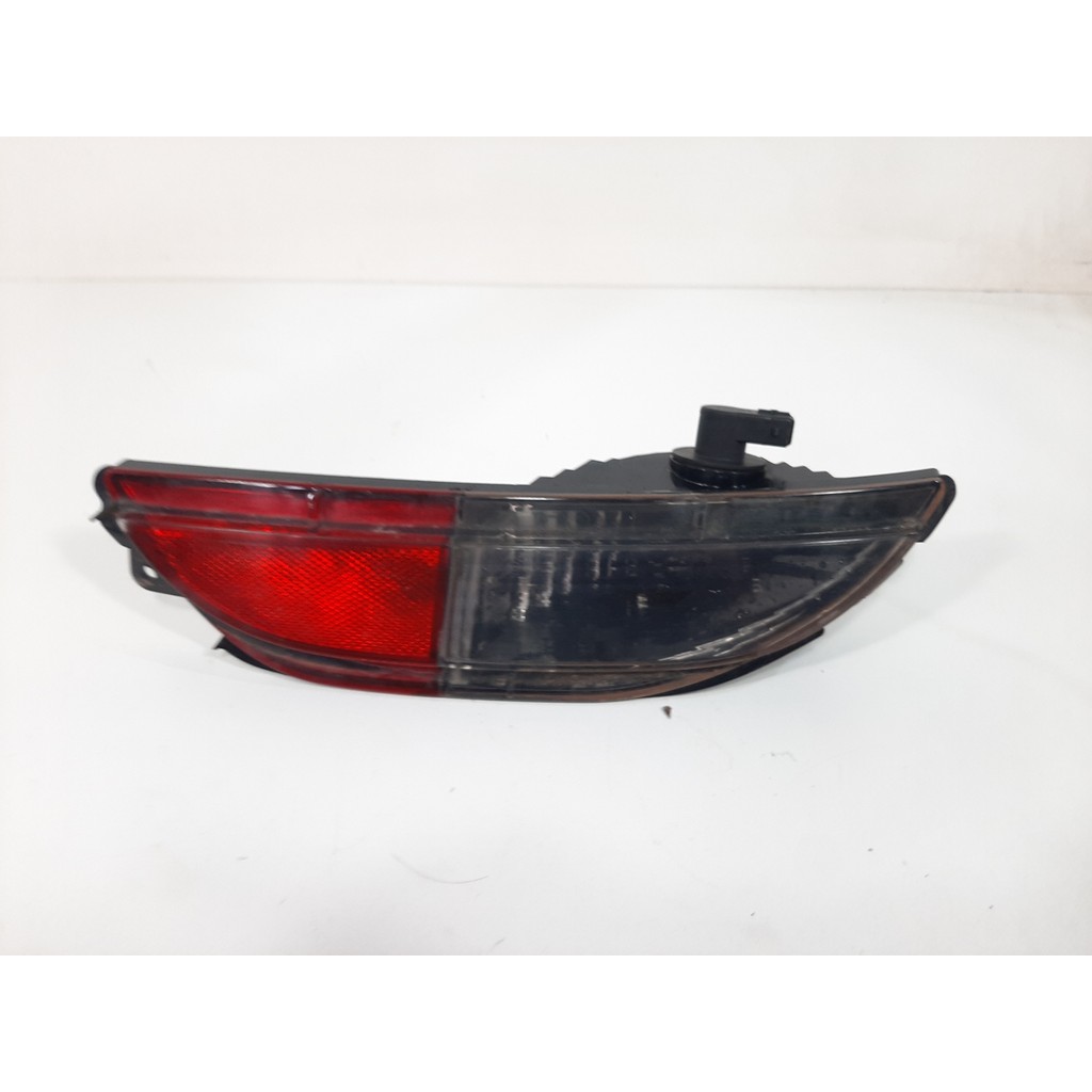 Olho De Gato Traseiro Esquerdo Fiat Punto 2008 2009 2012