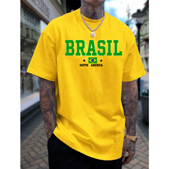Camiseta de Manga Curta com Gola Redonda e Estampa da Bandeira do Brasil, para Tamanhos Casual Premium