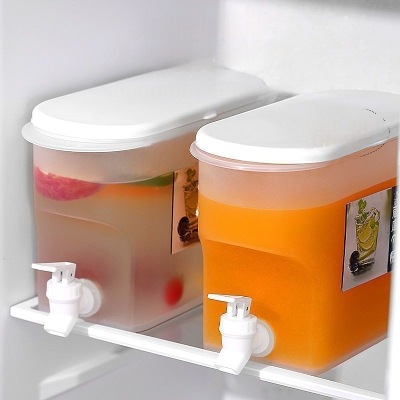 Suqueira Plastica Com Tampa Para Geladeira Com Torneira Capacidade 3,5L Para Água Saborizada em Oferta na Shopee