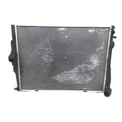 Radiador Bmw 320 2006 2007 2008 2009 Liso Detalhes 1