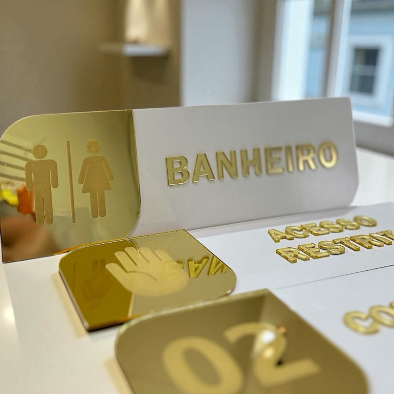 Placas De Identificação Porta Personalizada MDF Com Acrílico Espelhado Sinalização em Oferta na Shopee
